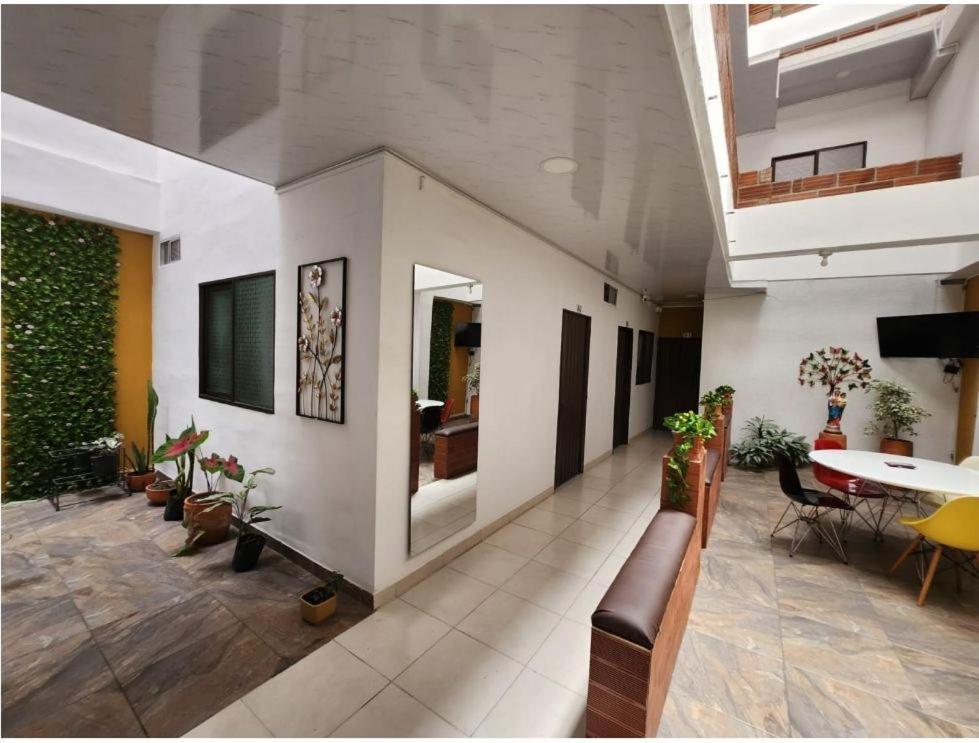 Apartahotel San Jose De Belen 메딜린 외부 사진